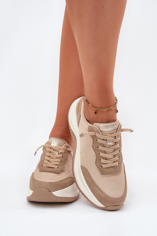 en daim Chaussures modèle baskets Féminin avec une plateforme Big Star RR274A345 HI-POLY SYSTEM beige en daim Chaussures modèle baskets Féminin avec une plateforme Big Star RR274A345 HI-POLY SYSTEM beige