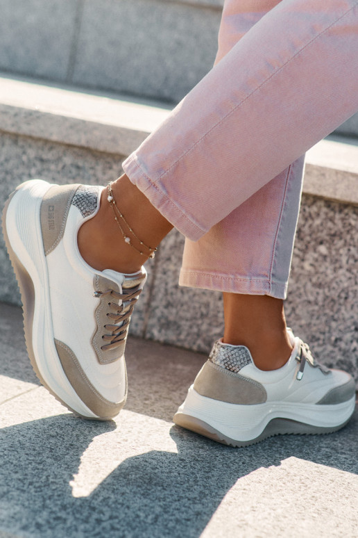 van suède Sneakers model schoenen Dames met platform Big Star RR274A344 HI-POLY SYSTEM beige van suède Sneakers model schoenen Dames met platform Big Star RR274A344 HI-POLY SYSTEM beige