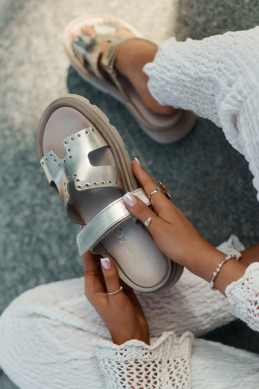 DamenhausschuheErmöglichtturalnej Skóry mit einer Plattform Zazoo 40440 goldene Farbe DamenhausschuheErmöglichtturalnej Skóry mit einer Plattform Zazoo 40440 goldene Farbe