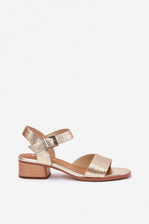 Sandales pour femmes Féminin avec des talons Il fautciejka N6802-25 couleur dorée Sandales pour femmes Féminin avec des talons Il fautciejka N6802-25 couleur dorée