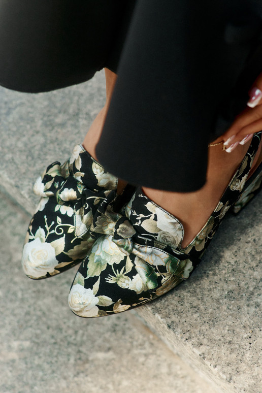 Leer Schoenen met bloemen met linten N6539-44 zInart Leer Schoenen met bloemen met linten N6539-44 zInart