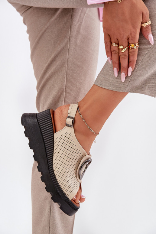 Damensandalen Feminin Auf einem Keil mit Ornamenten Artiker 56C0111 Beige Damensandalen Feminin Auf einem Keil mit Ornamenten Artiker 56C0111 Beige