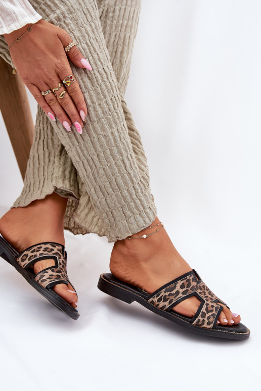Peau isocèle Chaussons avec des motifs en fourrure de léopard Zazoo 40383 couleur noire Peau isocèle Chaussons avec des motifs en fourrure de léopard Zazoo 40383 couleur noire