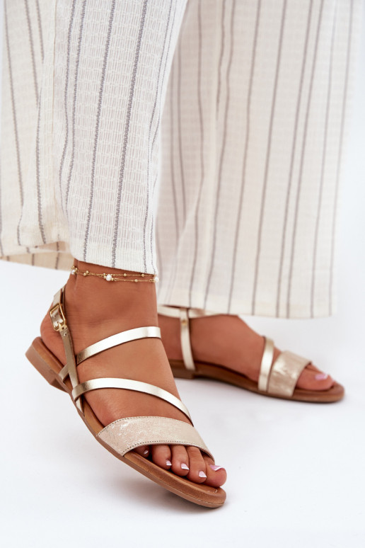 Dames sandalen Dames met brede hakken Het heeftciejka 06966-25 gouden kleur Dames sandalen Dames met brede hakken Het heeftciejka 06966-25 gouden kleur