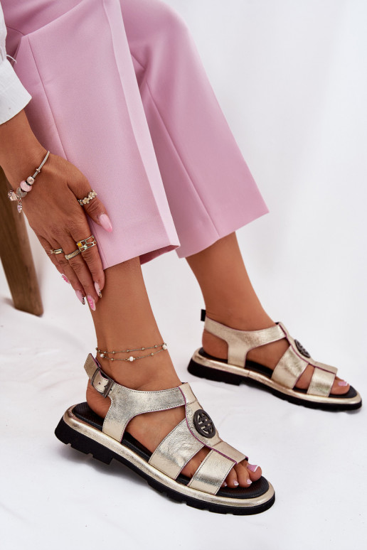 Dames sandalen Dames met lakeffect Met sierlijk Detalem Artiker 56C0689 gouden kleur Dames sandalen Dames met lakeffect Met sierlijk Detalem Artiker 56C0689 gouden kleur