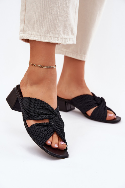 Pantoufles pour femmes Klocke Il fautciejka 06955-01 couleur noire Pantoufles pour femmes Klocke Il fautciejka 06955-01 couleur noire