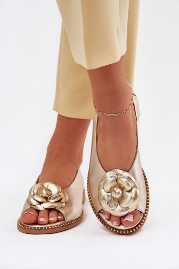 Leer Platte sandalen met ornamenten CheBello 4642 gouden kleur 2