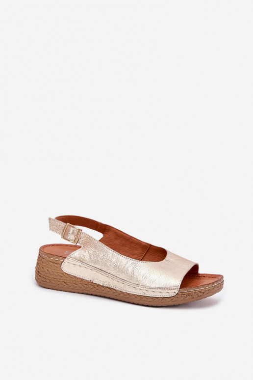 Damensandalen Feminin Auf einem Keil Es mussciejka L7069 -25 goldene Farbe