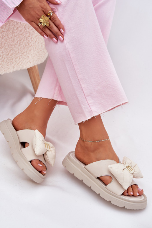 Leren pantoffels Dames met platform met linten CheBello 4647 beige Leren pantoffels Dames met platform met linten CheBello 4647 beige