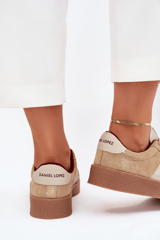 en daim Chaussures modèle baskets Féminin Daniel Lopez Just Dare SS2D4022 beige