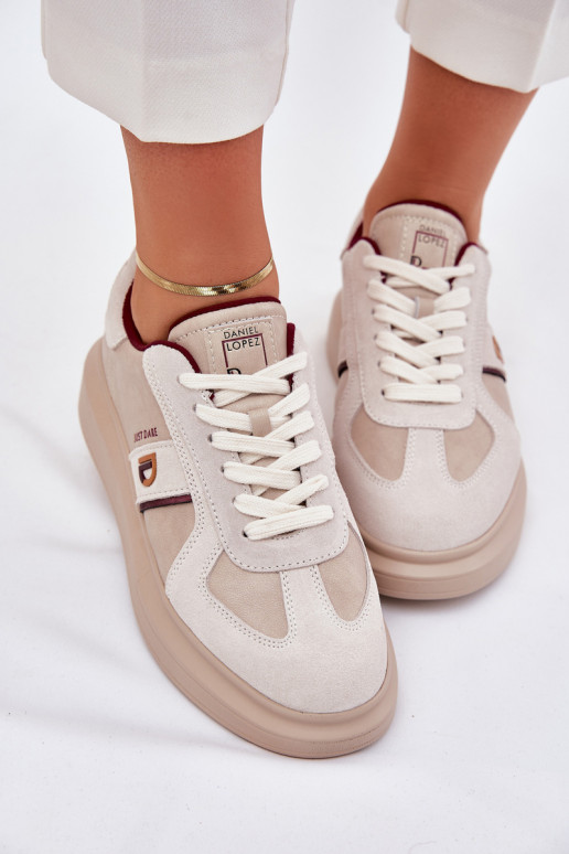 Leer Dames Sneakers model schoenen met platform Daniel Lopez Just Dare SS2D4003 beige Leer Dames Sneakers model schoenen met platform Daniel Lopez Just Dare SS2D4003 beige