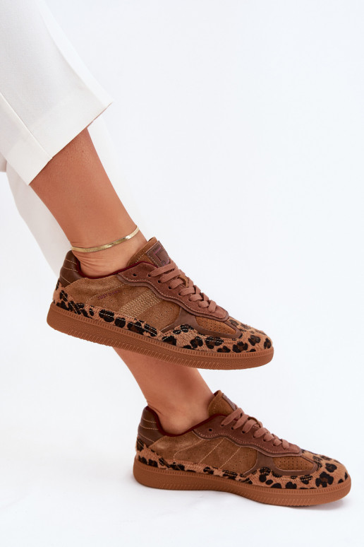 Chaussures modèle baskets Féminin Daniel Lopez Just Dare SS2D4017 avec des motifs en fourrure de léopard