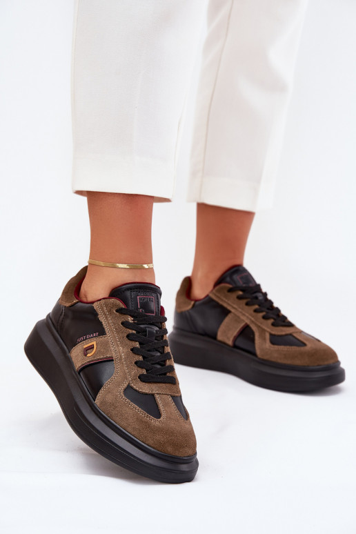 Peau Féminin Chaussures modèle baskets avec une plateforme Daniel Lopez Just Dare SS2D4001 couleur noire Peau Féminin Chaussures modèle baskets avec une plateforme Daniel Lopez Just Dare SS2D4001 couleur noire