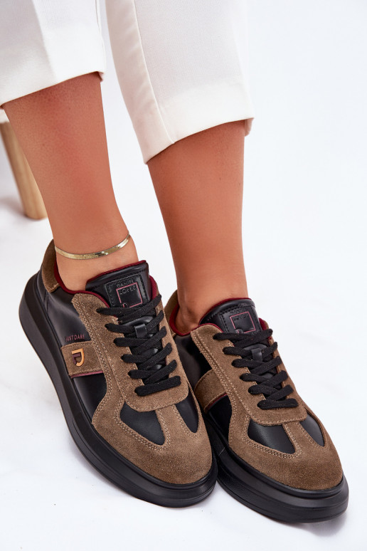 Peau Féminin Chaussures modèle baskets avec une plateforme Daniel Lopez Just Dare SS2D4001 couleur noire Peau Féminin Chaussures modèle baskets avec une plateforme Daniel Lopez Just Dare SS2D4001 couleur noire