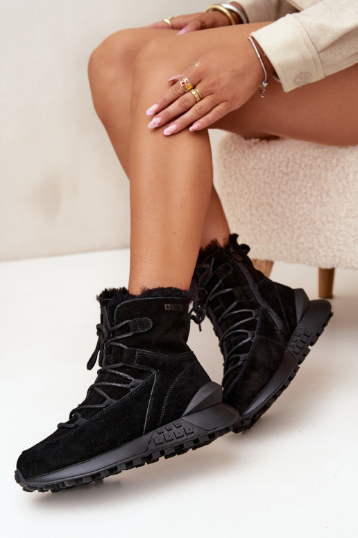 en daim Bottes de neige Féminin avec un manteau de fourrure Big Star SS274319 couleur noire en daim Bottes de neige Féminin avec un manteau de fourrure Big Star SS274319 couleur noire