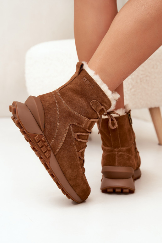 en daim Bottes de neige Féminin avec un manteau de fourrure Big Star SS274318 marron en daim Bottes de neige Féminin avec un manteau de fourrure Big Star SS274318 marron