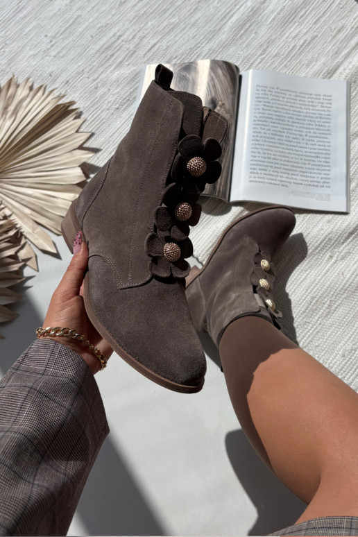 Suede schoenen Dames Met sierlijki met bloemmotievenkami Zazoo 3085 beige Suede schoenen Dames Met sierlijki met bloemmotievenkami Zazoo 3085 beige