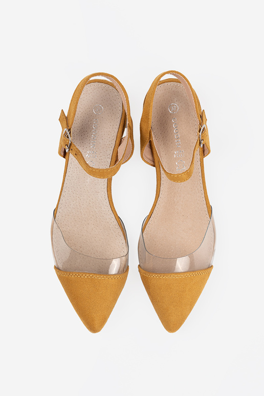 Mosterd kleuren sandalen z zakrytymi palcami Mosterd kleuren sandalen z zakrytymi palcami