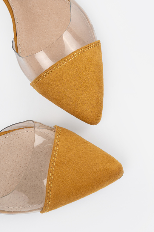 Mosterd kleuren sandalen z zakrytymi palcami Mosterd kleuren sandalen z zakrytymi palcami