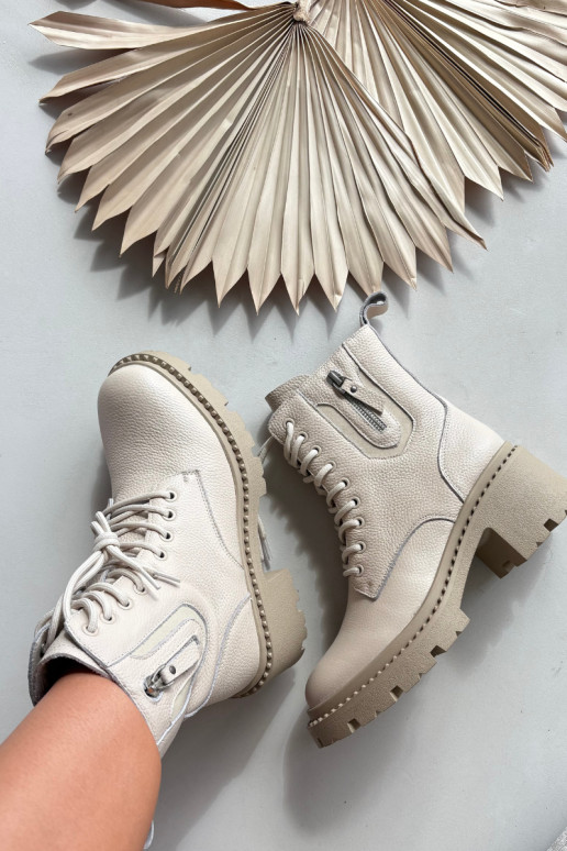 Leren dames enkellaarsjes met hakken, warm Vinceza 86418 zandkleur Leren dames enkellaarsjes met hakken, warm Vinceza 86418 zandkleur