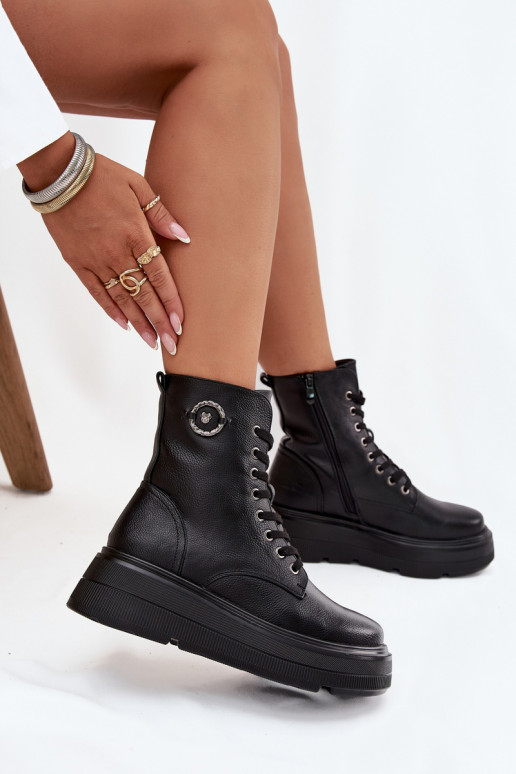 werk dames enkellaarsjes verwarmd met platform en sierlijke details Vinceza 16513 in zwarte kleur werk dames enkellaarsjes verwarmd met platform en sierlijke details Vinceza 16513 in zwarte kleur