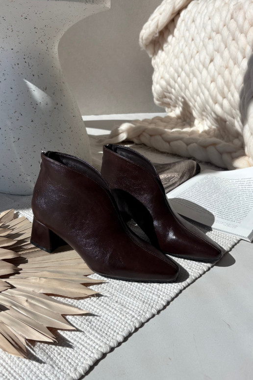 Schokoladenfarbene Damen-Ankle Boots aus ökologischer Leder Rylina