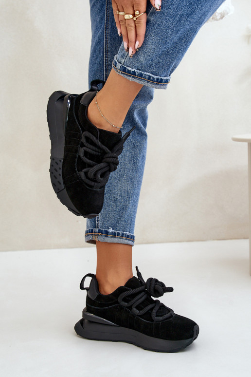 en daim Chaussures modèle baskets Féminin avec une plateformeGrubym Laçagem Artiker 54C1464 couleur noire en daim Chaussures modèle baskets Féminin avec une plateformeGrubym Laçagem Artiker 54C1464 couleur noire