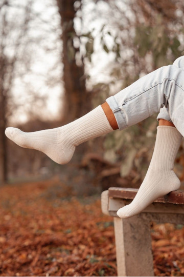 Elfenbeinfarbene Damen Baumwollsocken