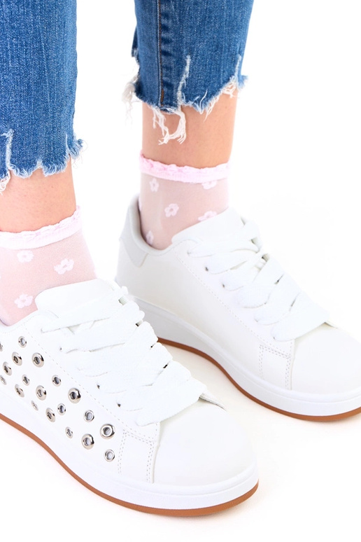 Witte sneakers op platform met studs...