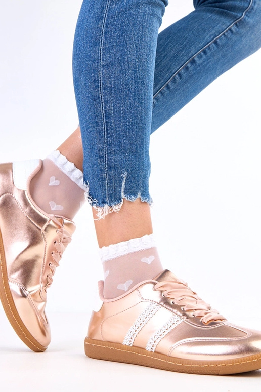 Champagne kleurige dames sneakers met...