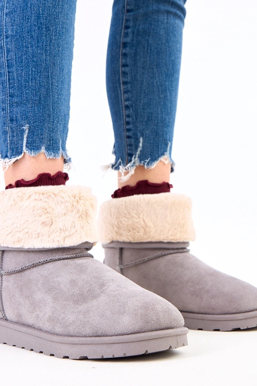 Bottes de neige grises avec fourrure...