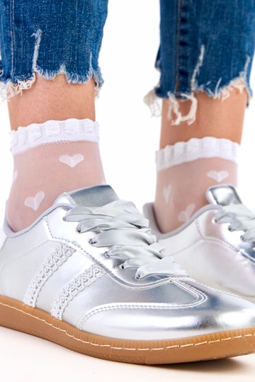 Zilveren dames sportieve schoenen met satijnen veters Madres 2