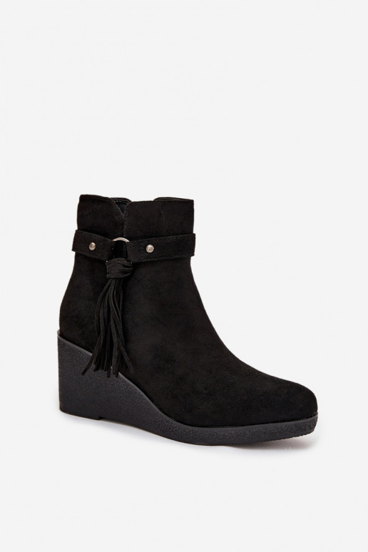 réchauffer Bottes pour femmes Sur un coin avec des franges couleur noire Olivarae réchauffer Bottes pour femmes Sur un coin avec des franges couleur noire Olivarae