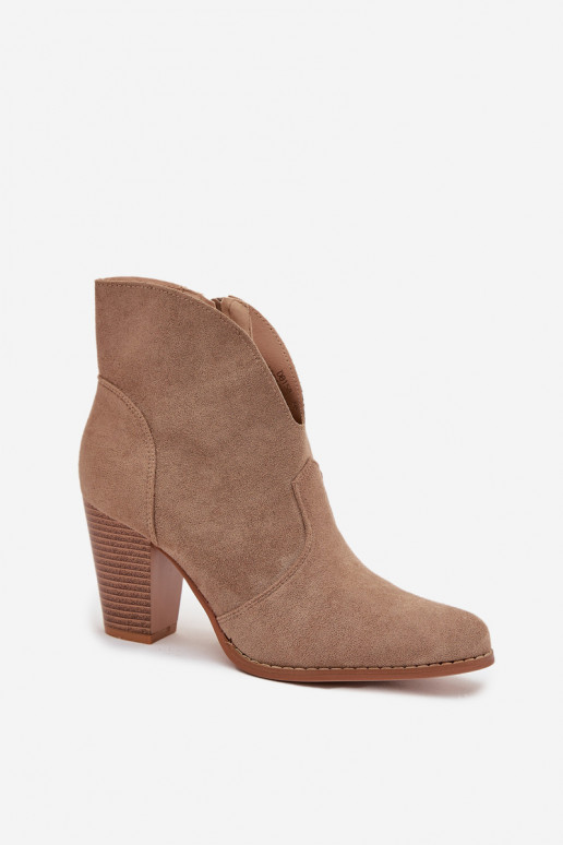Bottes pour femmesen daim écologiqueu beige Elvirae Bottes pour femmesen daim écologiqueu beige Elvirae