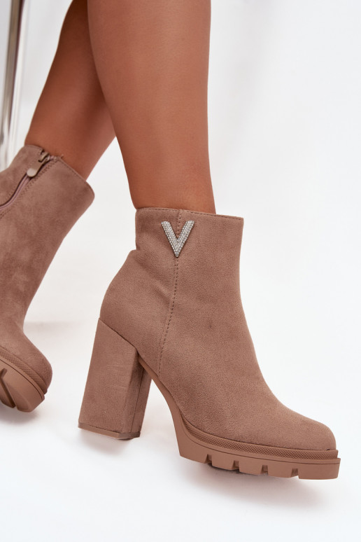 Bottes pour femmes réchauffer avec des talons Avec des décorations Detalem beige Briella