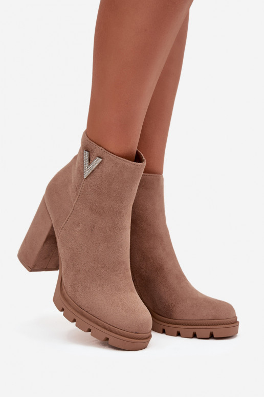Bottes pour femmes réchauffer avec des talons Avec des décorations Detalem beige Briella