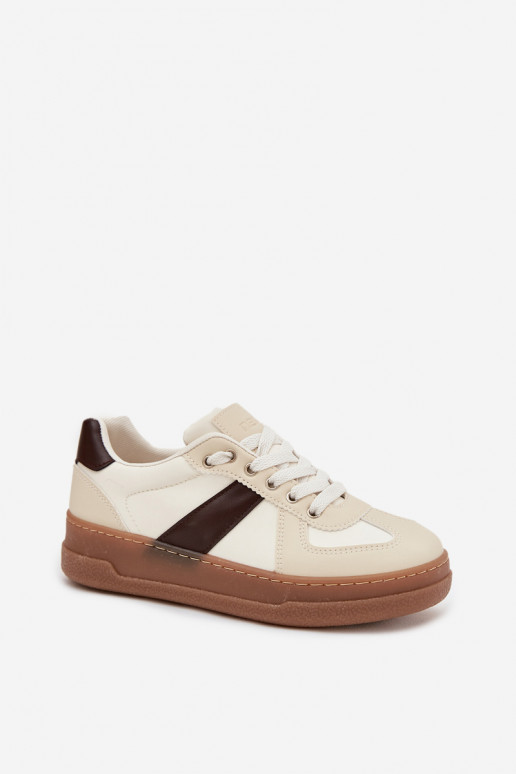 Chaussures modèle baskets Féminin avec une plateforme beige Galivina Chaussures modèle baskets Féminin avec une plateforme beige Galivina