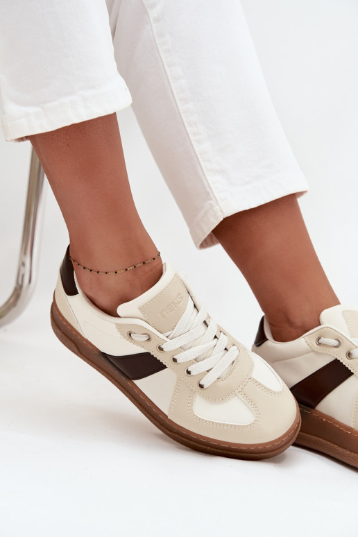 Chaussures modèle baskets Féminin avec une plateforme beige Galivina Chaussures modèle baskets Féminin avec une plateforme beige Galivina