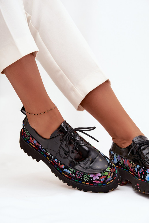 avec effet vernis chaussuresActivéturalnej Skóry avec des écrits Artiker 57C0174 couleur noire