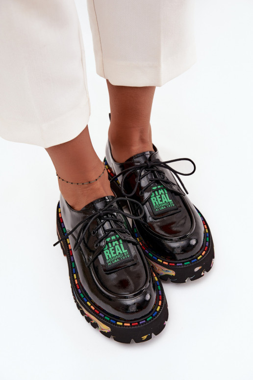 mit Lackeffekt Haut Schuhe Feminin Artiker 57C0172 schZuarze Farbe