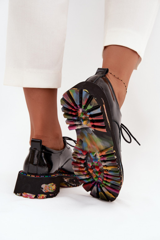 mit Lackeffekt Haut Schuhe Feminin Artiker 57C0172 schZuarze Farbe