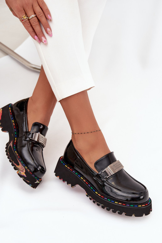 chaussures mocassins pour femmesavec effet vernisj Skóry Artiker 57C0070 couleur noire