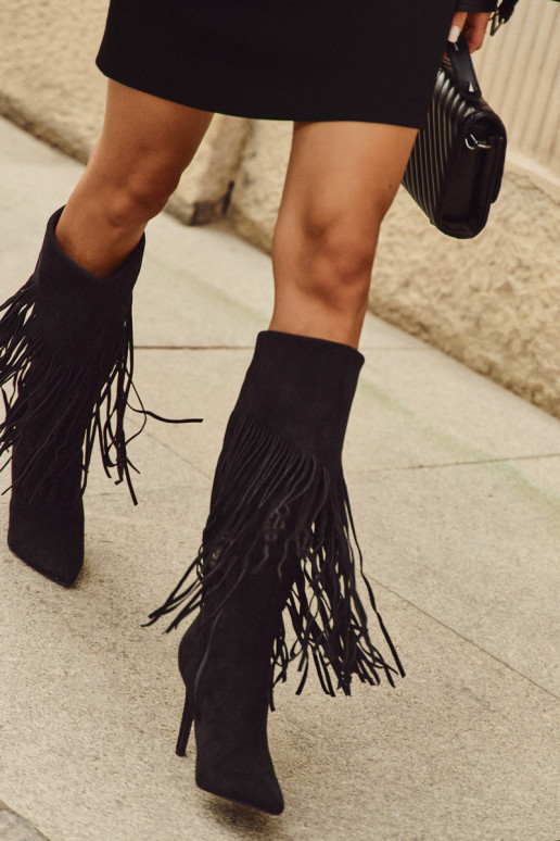 Bottes longues pour femmes noires avec petits talons et franges Isalune