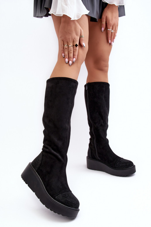 bottes pour femmes en daim avec une plateforme S.Barski HY53-8 couleur noire bottes pour femmes en daim avec une plateforme S.Barski HY53-8 couleur noire