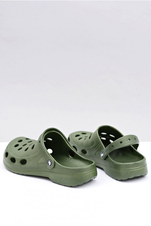 Heren slippers met bandjes voor tuin en zwembad, groen Heren slippers met bandjes voor tuin en zwembad, groen