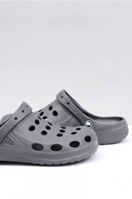 Heren slippers met bandjes voor tuin en zwembad, grijs Heren slippers met bandjes voor tuin en zwembad, grijs