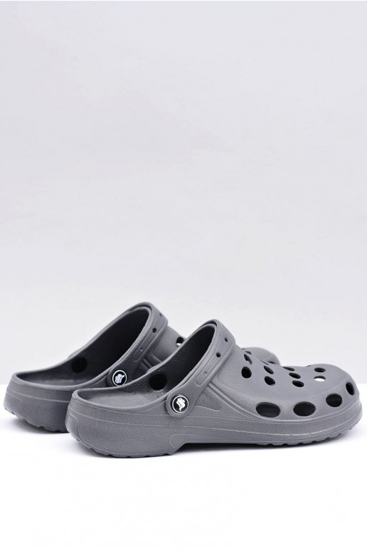 Heren slippers met bandjes voor tuin en zwembad, grijs Heren slippers met bandjes voor tuin en zwembad, grijs