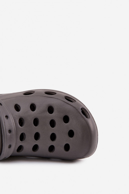 Heren slippers met bandjes voor tuin en zwembad, grijs Heren slippers met bandjes voor tuin en zwembad, grijs