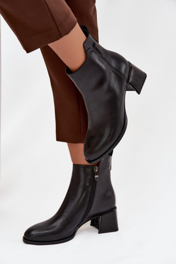 Bottines femme en cuir naturel avec des talons réchauffer couleur noire Nolivra