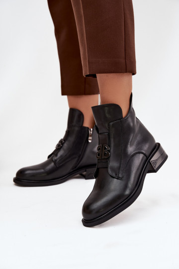 Bottines en cuir isolées pour femmes avec détails ornés couleur noire Briselda 2